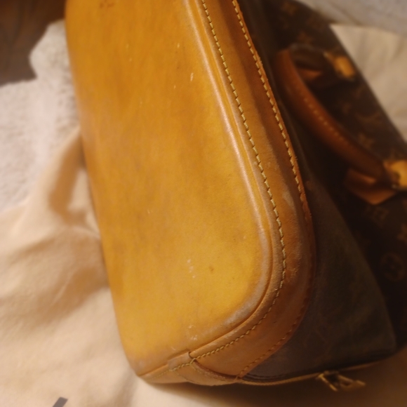 Authentic Louis Vuitton Alma Pm Handbag hand painted - Picture 10 of 14